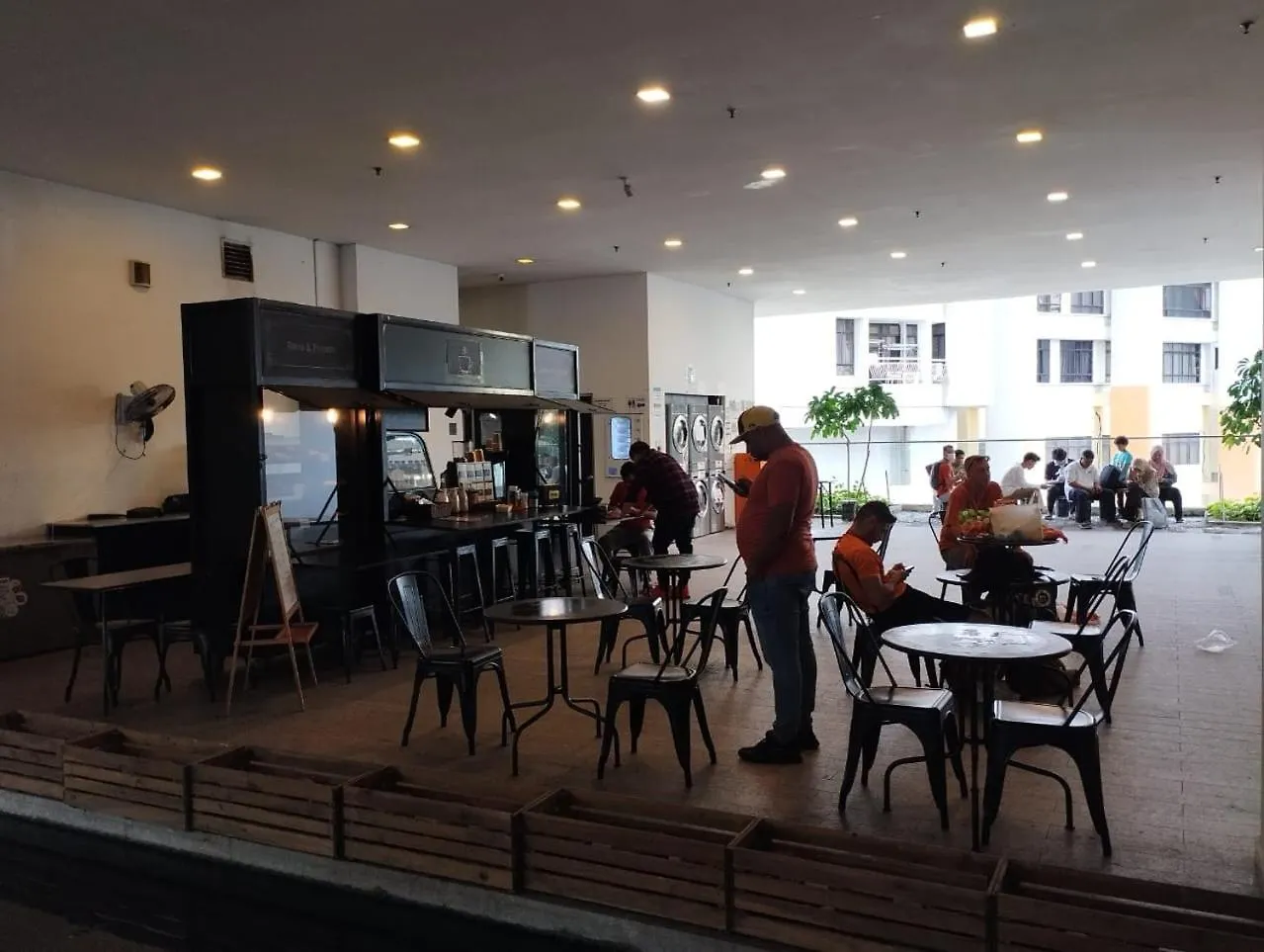 Regalia Luxury Skypool Hostel Kuala Lumpur